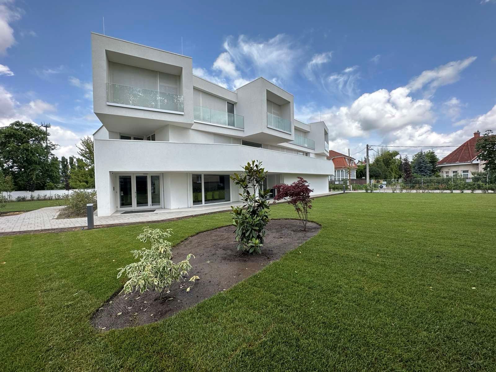 Kéri Pharma headquarters in Debrecen, Hungary